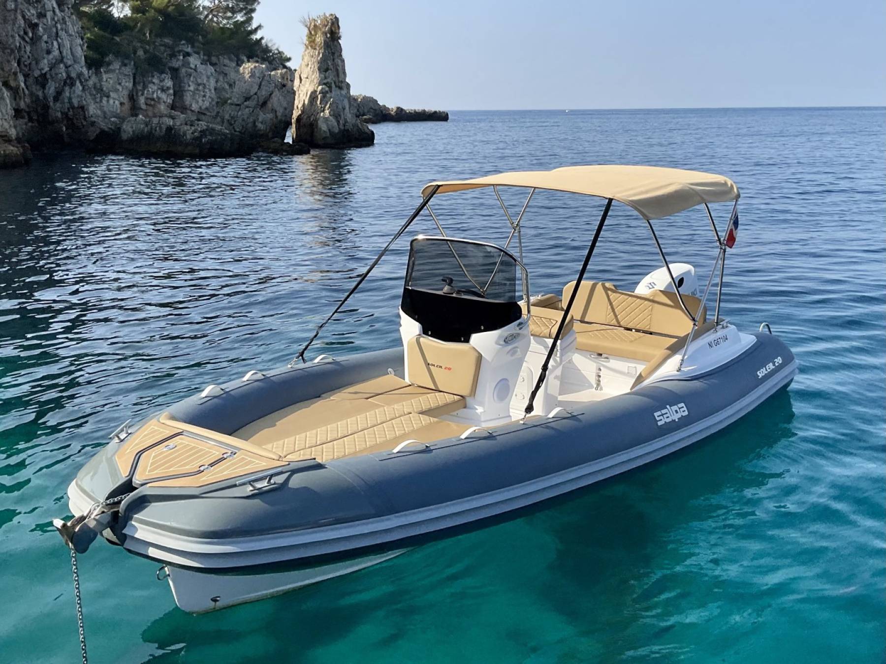 Location Salpa 20 à Marseille – Bateau avec permis pas cher