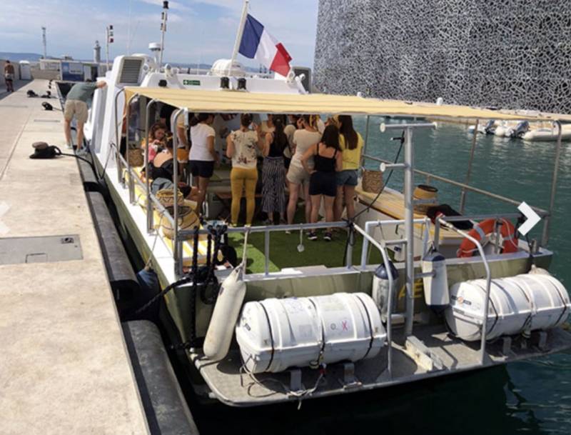 LOUEZ YSAE avec skipper et matelot pour groupe séminaire anniversaires - 40 pers